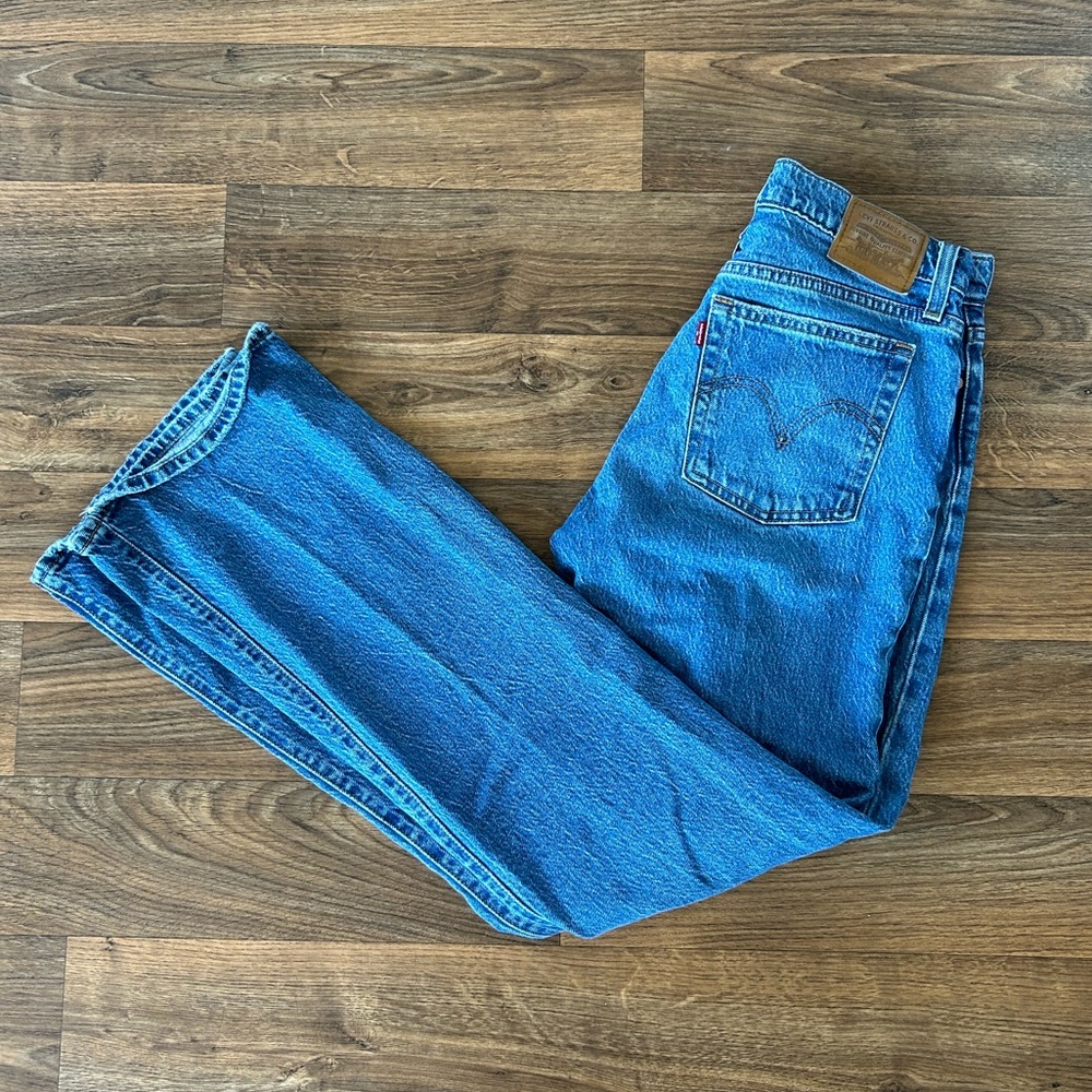 Levis high rise wedgie bootcut medium wash